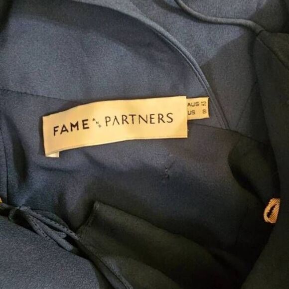 Fame & Partners Formal Maxi Dress Blue Size 8 Bridesmaid Prom - Picture 8 of 8